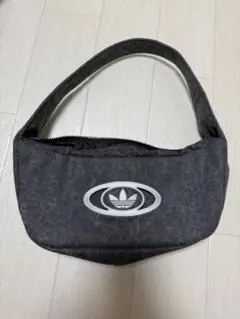 adidasアディダス S ショルダー バッグ
