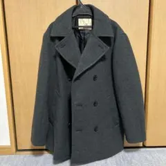 ウール製ダークグレーピーコート