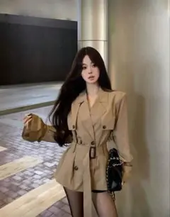 ベージュ トレンチコート ウエストベルト付き