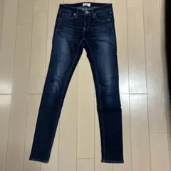 GYDA ダークブルー スキニージーンズ