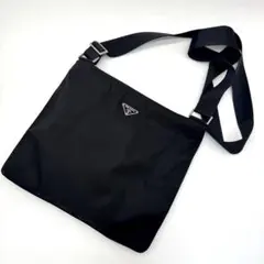 PRADA テスートナイロン トライアングルロゴ ショルダーバッグ