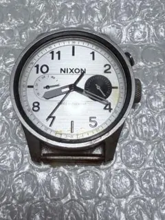 NIXON スイスムーブメント クロノグラフ