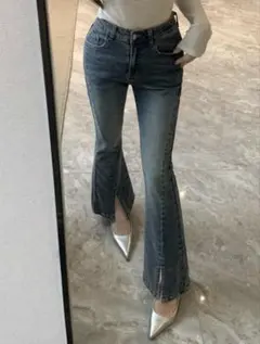 dazy デニム　スリット　フレア