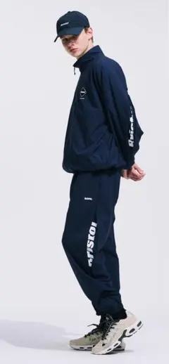 2026年最新】ventilation logo easy pantsの人気アイテム - メルカリ