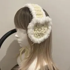 ハートイヤーマフ 耳あて ハンドメイド アイボリー×白