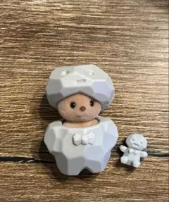 妖精の森のなかまたち ラッコの小さい赤ちゃん シルバニア 岩のコスチューム