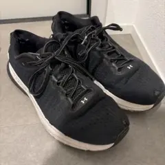 Under Armour HOVR スニーカー ブラックのサムネイル