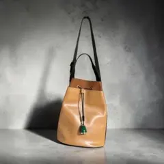 【美品】LAAEL ラーエル レザー 巾着 ショルダーバッグ イタリア製のサムネイル