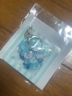 初音ミク　シナミク　アクリルキーホルダー