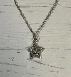 星形 ネックレス　シルバー調　ステンレス　y2k