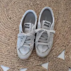 miu miu ヴィンテージ加工　 スニーカーのサムネイル
