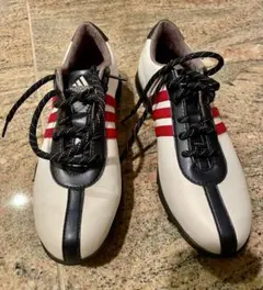 新品　22.5 adidas ゴルフシューズ