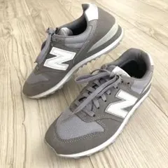 ニューバランス　CM996スニーカー　23cm