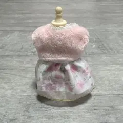 ⑤ きせかえ服　シルバニアファミリー