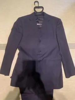 美品 バーバリーブラックレーベル スーツ セットアップ Mサイズ 黒 ストライプ