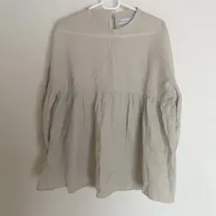 【SEASON REASON 】バックリボンティアードブラウス　ライトベージュM