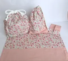 小花柄⭐︎お弁当袋セット　ポケットティッシュケース付