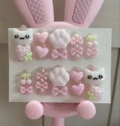♥︎いちごみるくねいる♥︎のサムネイル