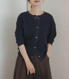 ☆新品タグ付き。アーバンリサーチドアーズアシメタックブラウス 