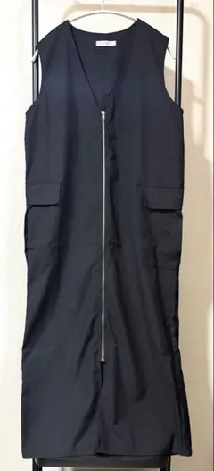 【値下げ】ジャンパースカート　ワンピースのサムネイル