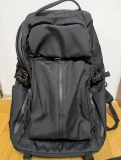 美品F/CE. FCE ROBIC DAYTRIP バックパック31L - メルカリ