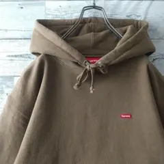 大人気☆シュプリーム 刺繍スモールボックスロゴ フードロゴ