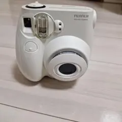 FUJIFILM　チェキ　instaxmini7s　白