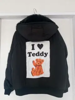 アンクルージュ アウター ダウンジャケット　黒　クマ