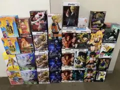 新品・未開封 最新含む プライズフィギュア まとめ売り 32体セット