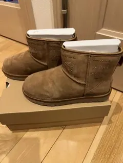 新品、未使用　アグ クラシック ミニ サラペ ブリング