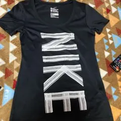レディース　NIKE ナイキ　DRI-FIT Tシャツ　S 美品