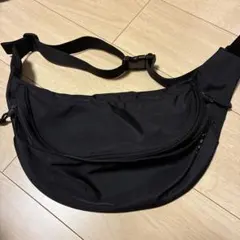 AZUL ボディバッグのサムネイル