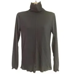 【apart by lowrys】グリーンタートルネック長袖トップス