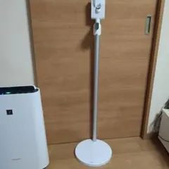 ダイソンハンディクリーナー　純正スタンドのサムネイル