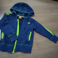 NIKE フード付きパーカー 110cm