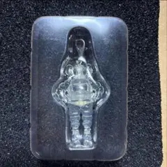 KAWS CHUM CLEAR カウズ フィギュア キーホルダー