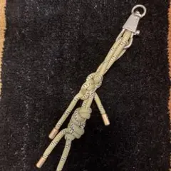キーホルダーオリーブカラー