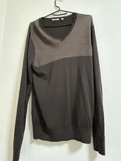 ダークブラウン Vネックニット Mサイズ