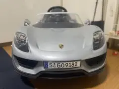 ポルシェ 918スパイダー ミニカー シルバー値下げ⭕️引き取り限定のサムネイル