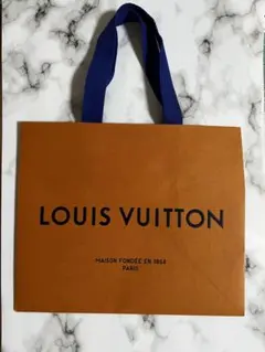 LOUIS VUITTON ショップ袋 紙袋のサムネイル