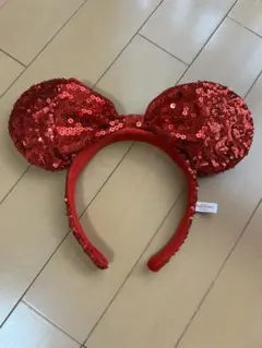 ディズニーカチューシャ　ミニースパンコール赤