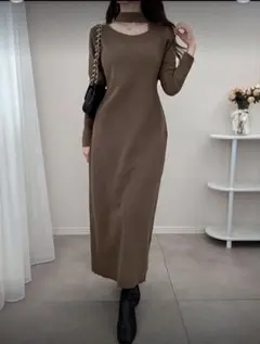 ハイネック 長袖 スリムストレートフィット　ロングニットワンピース