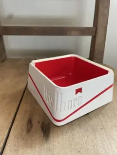 2026年最新】昭和レトロ灰皿の人気アイテム - メルカリ