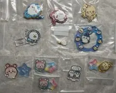 ちいかわ　キーホルダー　アクスタ　アクリルスタンド　古本屋　うさぎ　ハチワレ