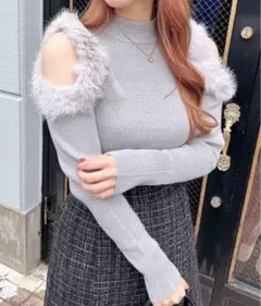 INGNI ファー付肩開きニット