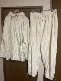 2025年最新】ベロアセットアップ bboyの人気アイテム - メルカリ