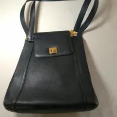 ショルダーバッグ ハイクラス イタリア製 美品