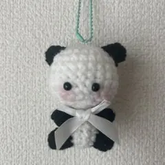 パンダ　あみぐるみ　キーホルダー