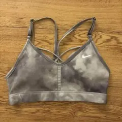 ナイキ　DRI-FIT スポーツブラ Mサイズ