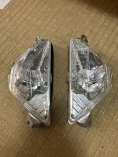 ニンジャ400純正　バイク用 クリアウィンカーレンズ 左右セットのサムネイル